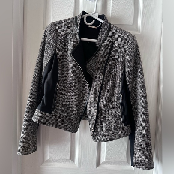 White House Black Market White + Black Tweed Moto Jacket Faux Leather Size 8 - Picture 4 of 11